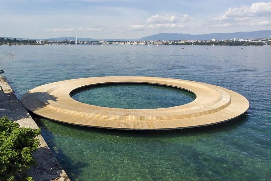 Nouvel aménagement circulaire au quai de Cologny, Genève